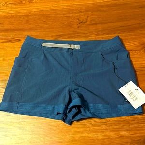 Zyia Shorts